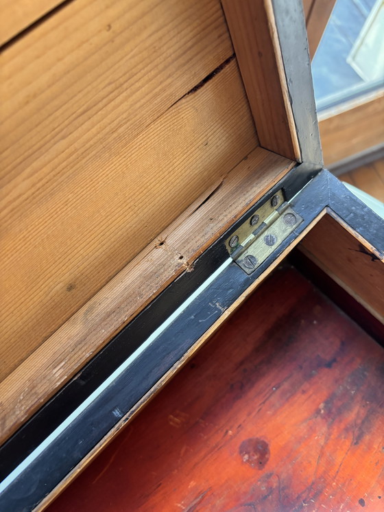 Image 1 of Große Holzkiste aus dem 19. Jahrhundert