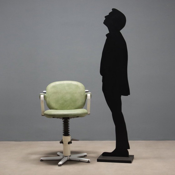 Image 1 of Friseurstuhl aus den 1970er Jahren