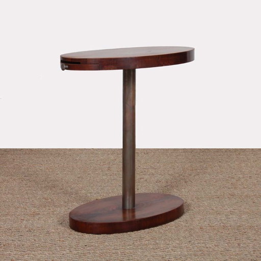 Tavolino da fumo, opera modernista, circa 1930