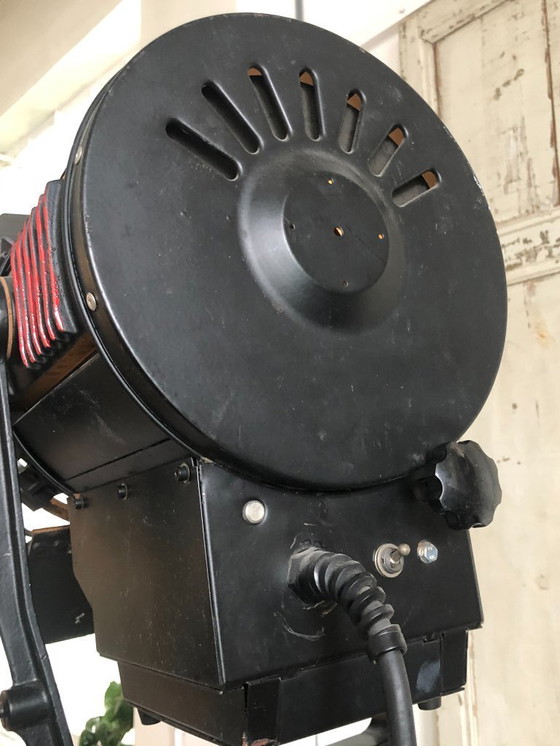 Image 1 of lampe industrielle