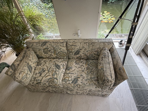 2 Tweezitsbankjes mit Hocker, romantisch, botanisch