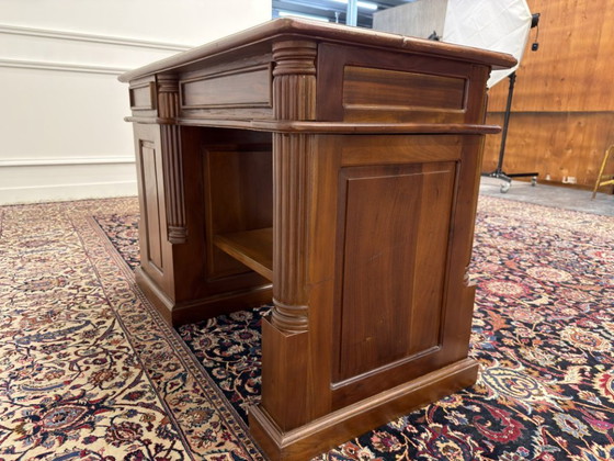 Klein Klassiek Engels Bureau Met Groen Leder – Leather, Wood (photo 8 of 17)