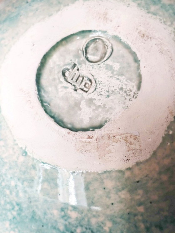 Image 1 of Vaso rotondo con decorazione floreale in rilievo, in ceramica artigianale, firmato Dina vintage.