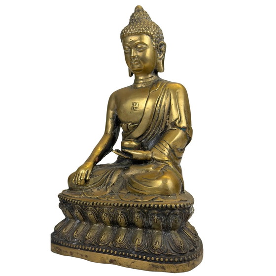 Gilded Medicine Buddha on Lotus Throne – Tibetan Style Bronze Sculpture (photo 8 of 11)
