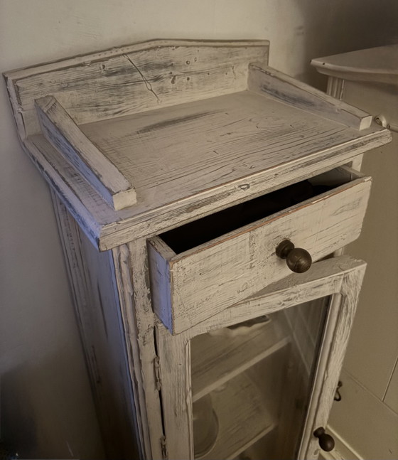 Schattig Vitrinekastje – Handgemaakt, Vitrinekasten, Glass, Wood (photo 4 of 5)