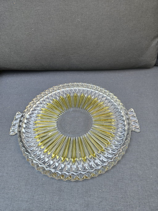 Tortenständer aus gelbem Walther-Glas