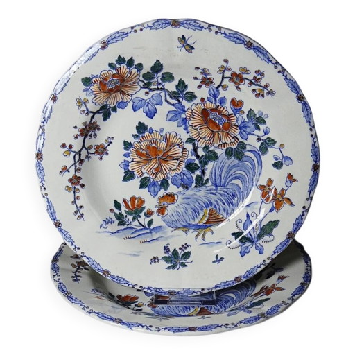 Paar antike Gien Teller Modell "Rooster & Peonies" Steingut um 1900