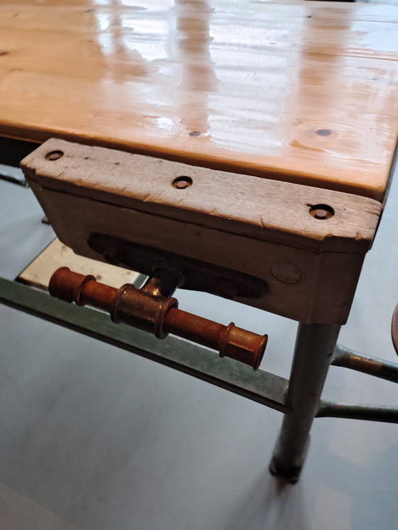 Image 1 of Workbench Nooitgedacht