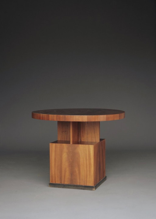 Geometrische salontafel of bijzettafel in art-decostijl, jaren 1930.