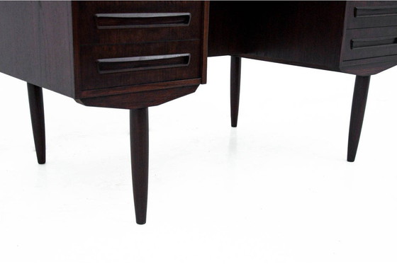 Image 1 of Bureau en teck, design danois, années 1960.
