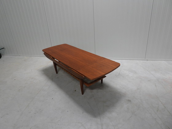 Image 1 of Webe Louis van Teeffelen Mesa baja
