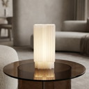 Lampada da tavolo minimalista con luce calda – Design scandinavo moderno