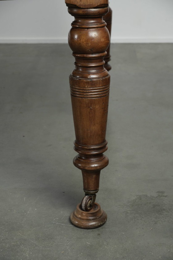 Image 1 of Escritorio/mesa auxiliar inglés antiguo original con ruedas del siglo XIX.