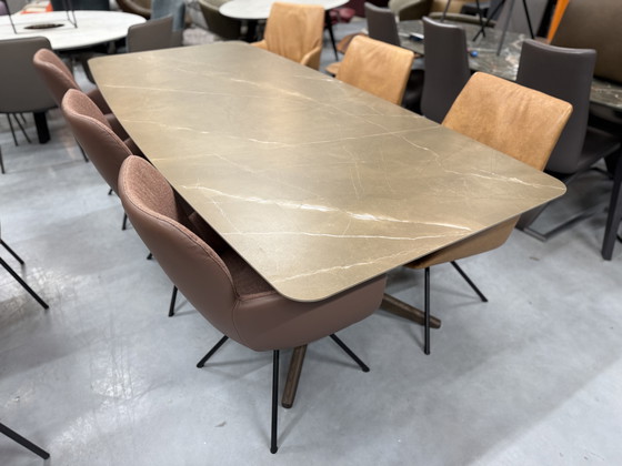 Image 1 of Karat Grasshopper Eettafel Tables to Love Keramiek Pulpis 240