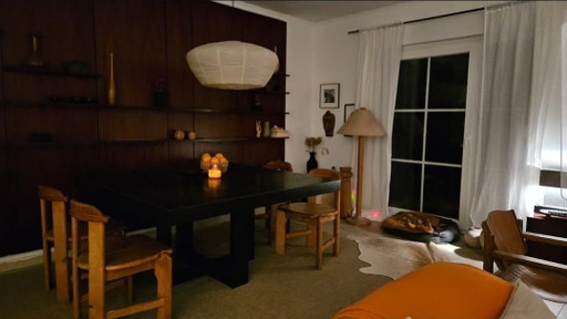 Beautiful vintage dining table for sale