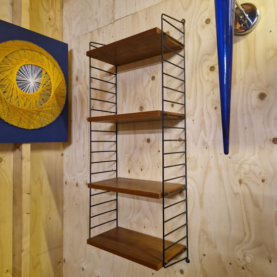 Image 1 of Nisse Stringing boekenrek String wandrek jaren 60  boekenrek
