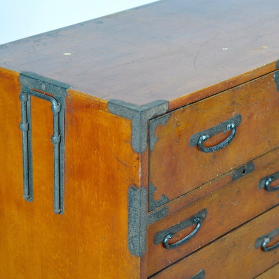 Image 1 of Cómoda japonesa Tansu, circa 1890.