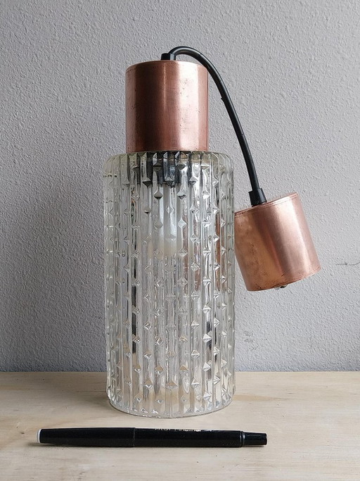 Vintage 70er Pendelleuchte mit Reliefglas und Kupfer