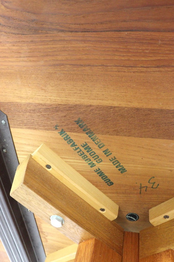 Image 1 of Gudme Round 2x Extendable Dining Table 'Nabbe' Vintage