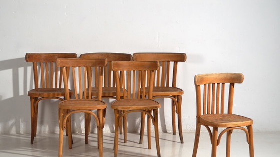 Antique Thonet bistro chairs (c.1920). Set of 6 pieces #4 – Dining chairs (photo 3 of 40)