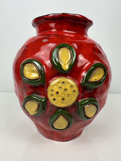 Vintage vase - ceramic