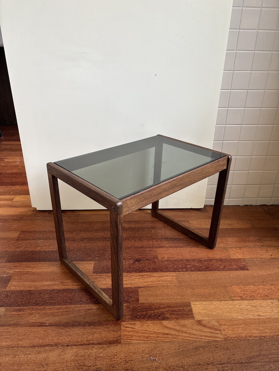 Image 1 of Mesa auxiliar/bijzettafel de mediados de siglo con vidrio gesmokt