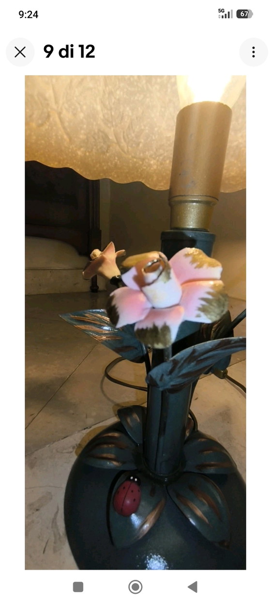 Vintage Fe Lamp Hand-Wrought by Master Blacksmith H. 38 cm and Porcelain Flowers Cap – Table lamps, Glass (photo 4 of 11)