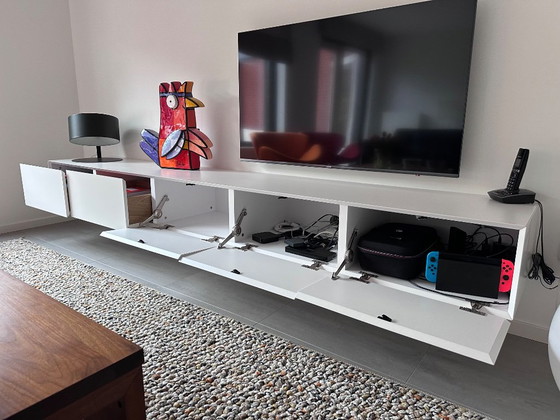 Meuble TV suspendu Pastoe Vision Next blanc – Meubles tv, Mdf, Wood (photo 4 of 6)