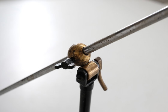 Image 1 of Franse staande lamp uit het midden van de vorige eeuw - jaren 50