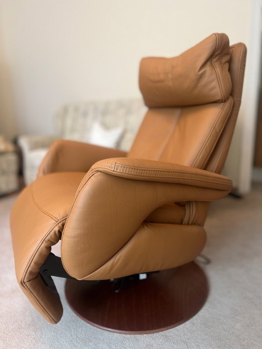 Orthopedische fauteuil, relaxfunctie, tillift, hartslagbalans, catalogusprijs €4799