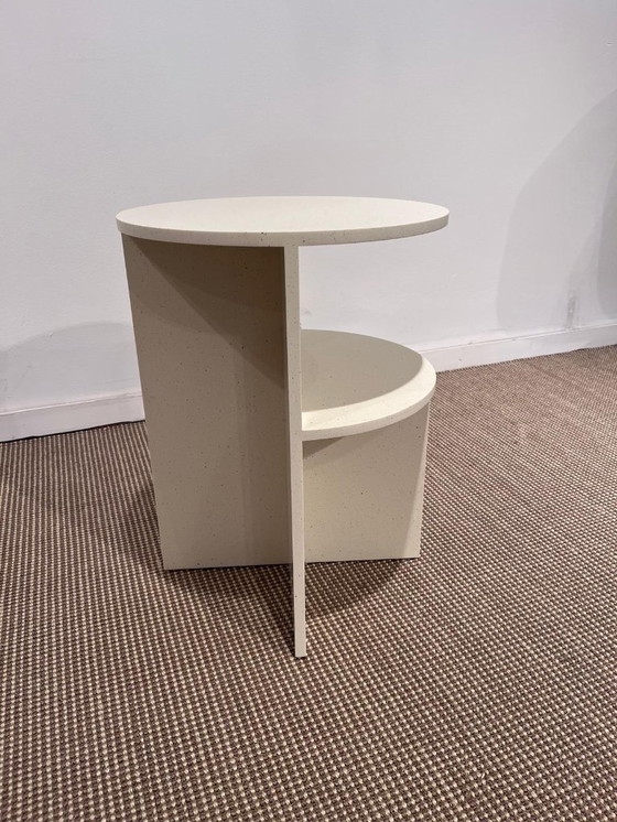 Image 1 of Table d'appoint Muuto Half