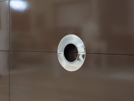 Image 1 of Mario Sabot credenza piccola in laminato marrone scuro e cromo anni '70