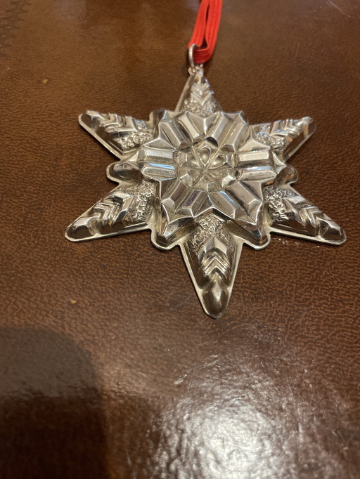 Gorham Sterling Silver 1970 Annual Snowflake Ornament,