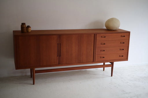Credenza danese, Erik Wørts