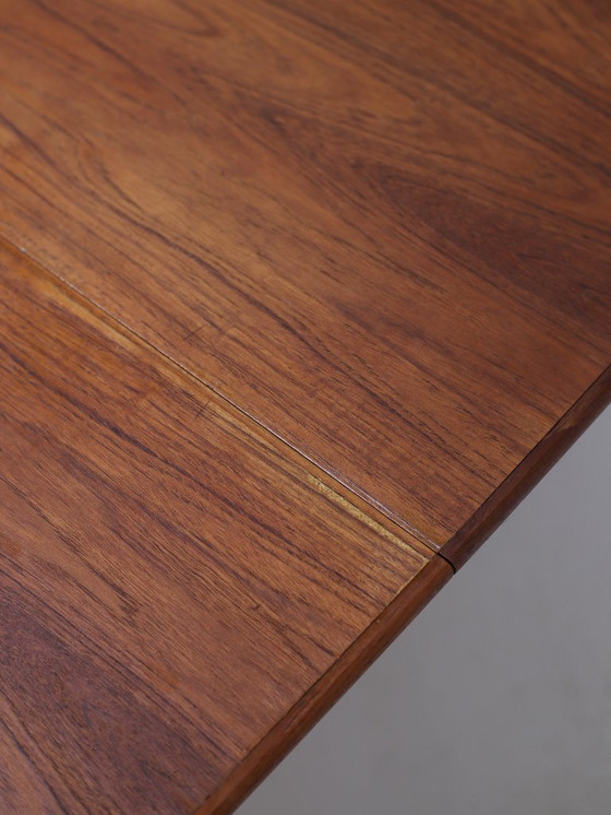 Image 1 of Extendable round dining table oval Danish teak vintage