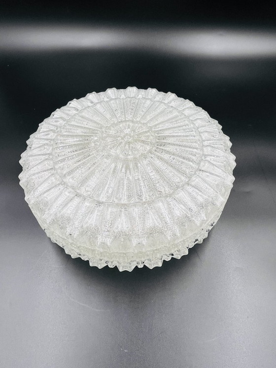 Image 1 of Plafonnier en verre relief sablé RZB