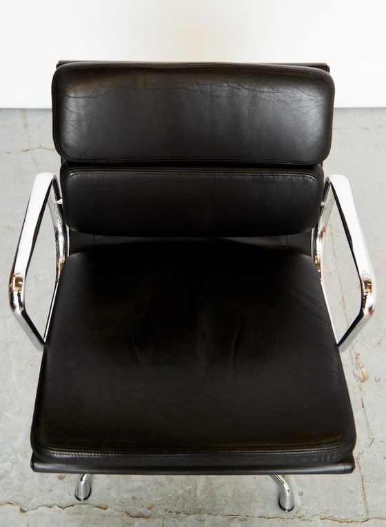 Image 1 of Charles & Ray Eames Chair EA 208 Chair for Vitra