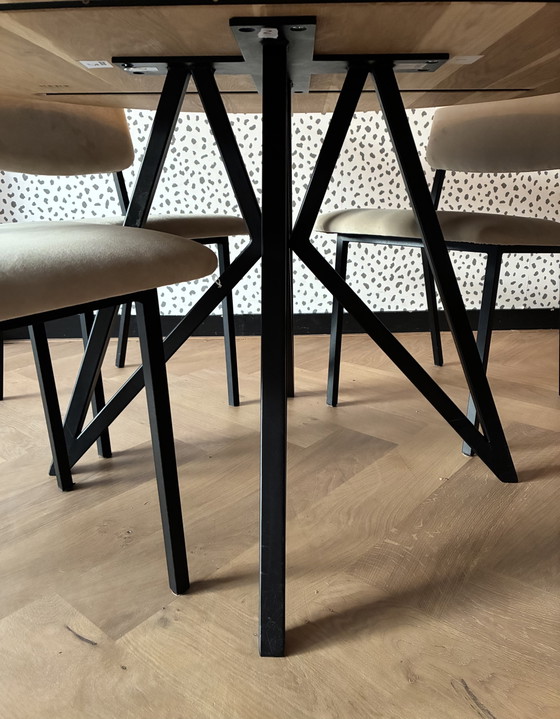 Studio Henk Eettafel Farfalla Rond 140 – Tavoli da pranzo, Metal, Wood (photo 7 of 8)
