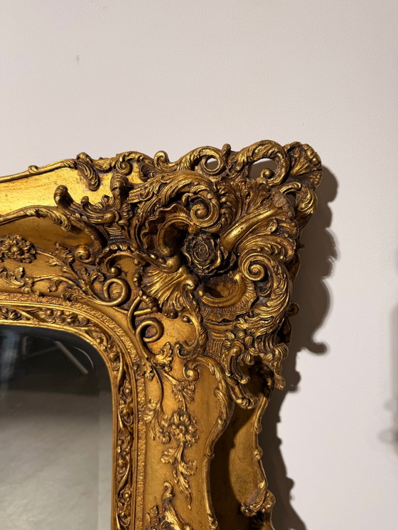 Gran espejo barroco dorado ricamente ornamentado – Wood (photo 3 of 6)