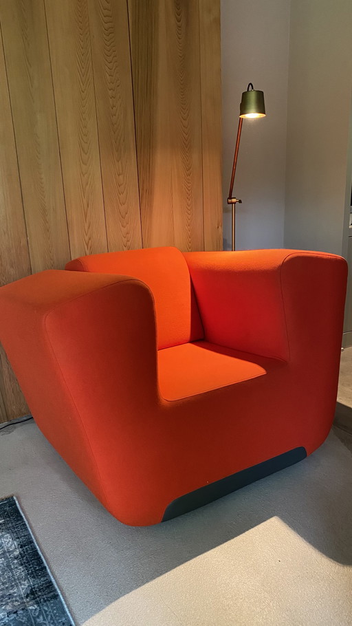 Uncle XXL armchair Moooi
