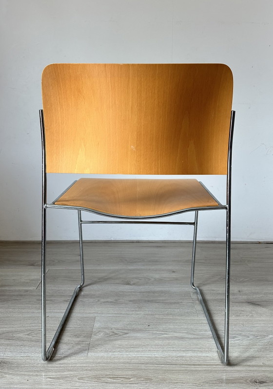 Image 1 of 6 chaises Howe, design David Rowland