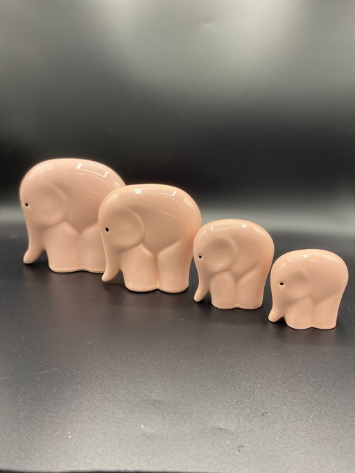 Vintage ceramic figurines Elki Steengoed Holland elephant 4 pieces small to large pink gloss