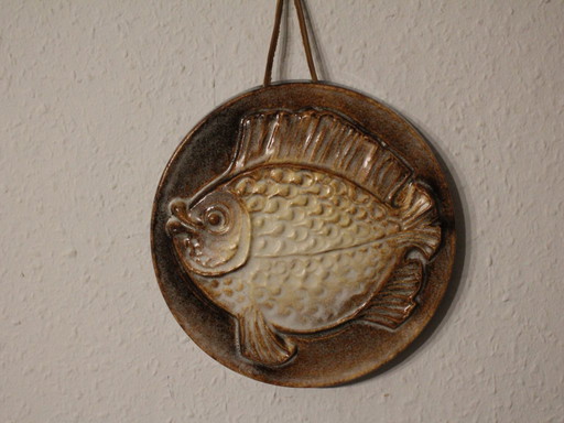Quadro da parete vintage in ceramica a rilievo raffigurante un pesce, prodotto da Steuler Keramik a Westerwald, anni '70.