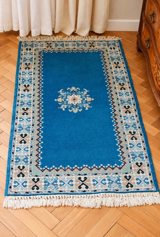 Tapis Vintage Marocain Noué à la Main – Extra Supérieure – 130 × 70 cm