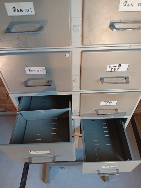 Image 1 of Dossierkast 