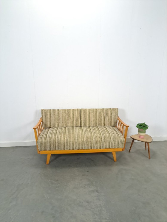 Image 1 of Divano letto estensibile con cuscini, divano