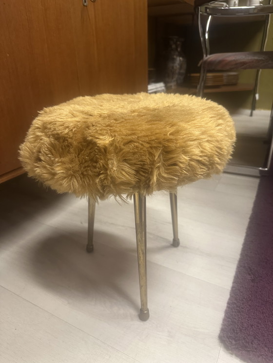Image 1 of Sgabello vintage in pelliccia sintetica