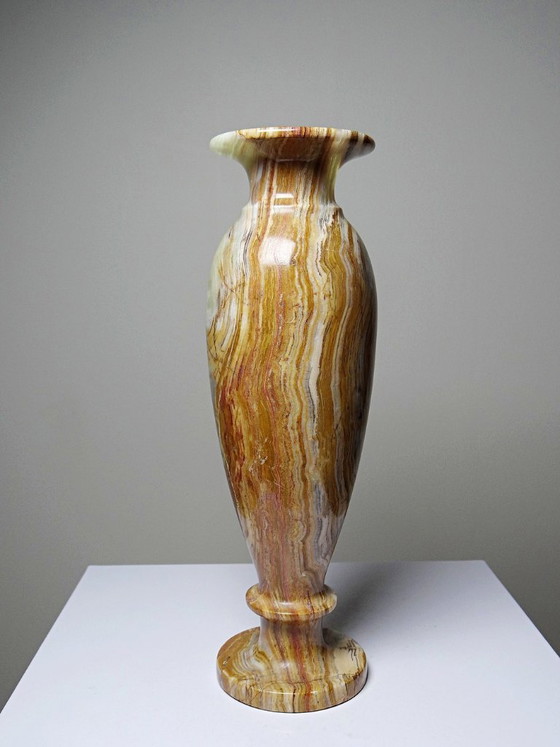 Image 1 of Duo de vases balustres vintages en onyx strié vert Italie mid-century