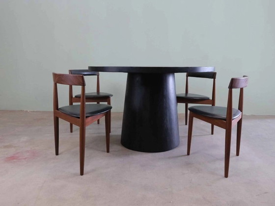 Image 1 of Vintage Urban Noir round dining table