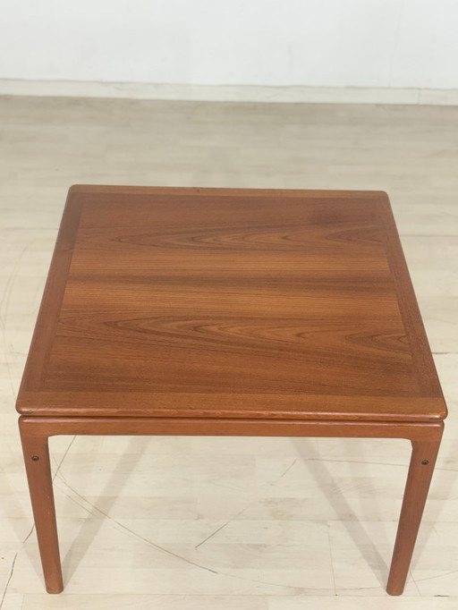 Schöner Vintage Couchtisch / Mid-Century Teak Couchtisch / Tisch / Wohnzimmertisch / Vintage Coffee Table